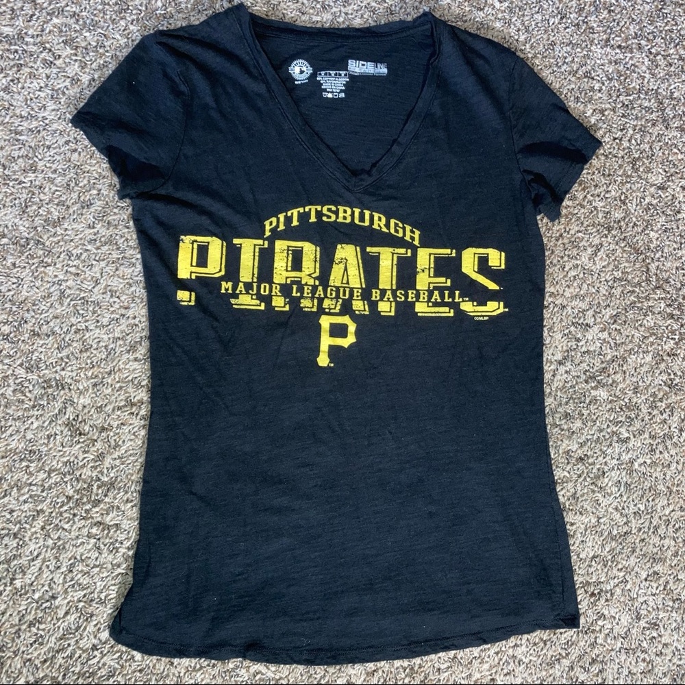 Pittsburgh Pirates V-neck T-Shirt